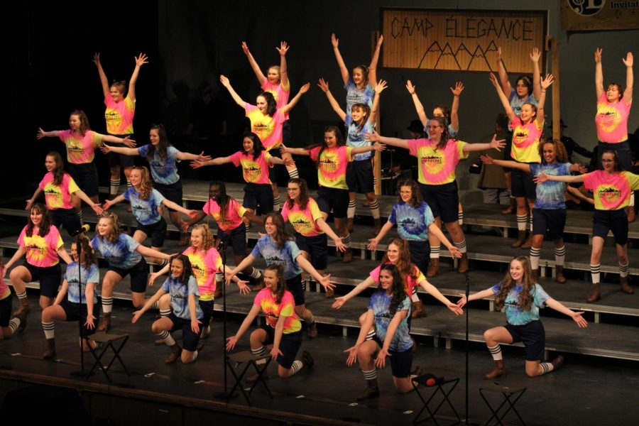 The second show choir group from Lincoln East “Elegance” come together and enjoy their summer at Camp Elegance.